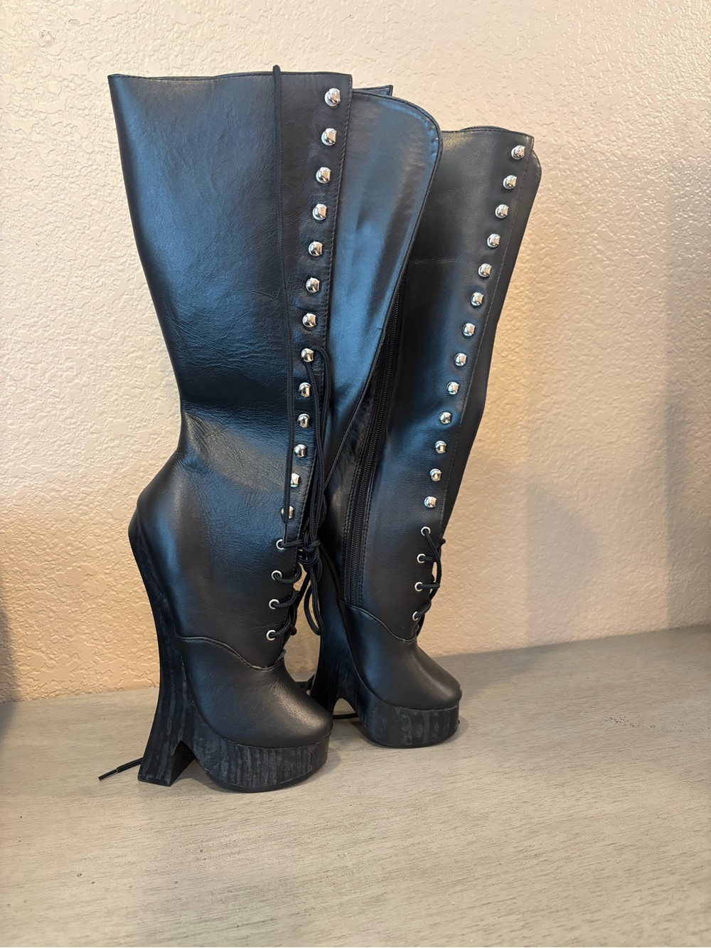 Demonia FEM2020 Black Leather Platform Knee High Boots Women’s 7